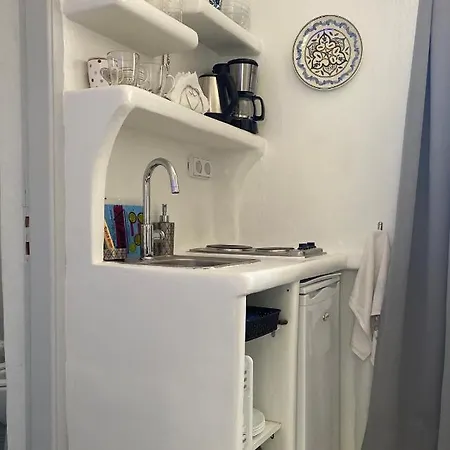 Flisvos ,st.george Apartment *